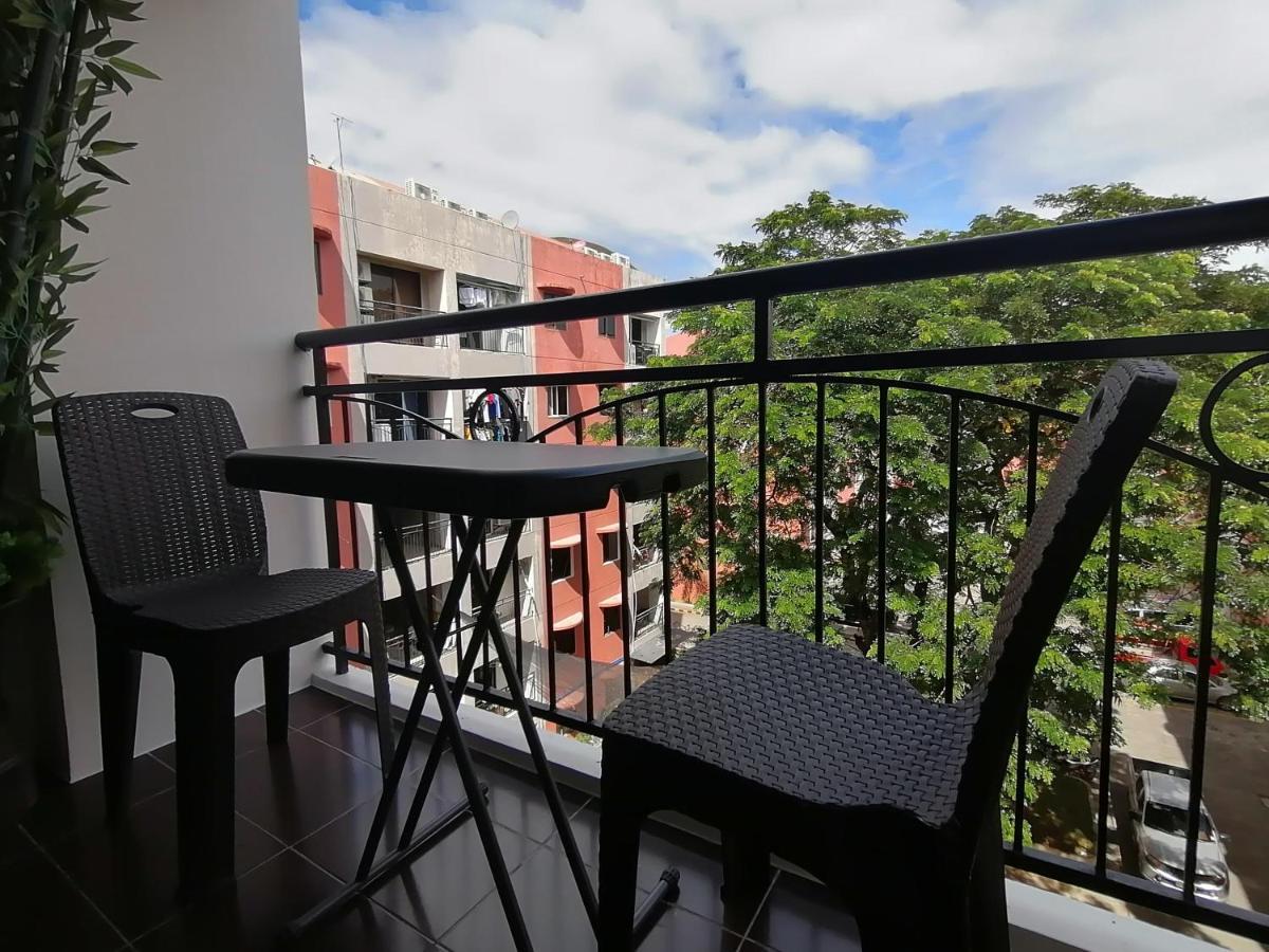 Condo Azur Suites E507 Near Airport, Netflix, Stylish, Cozy With Swimming Pool Lapu-Lapu City Exterior photo